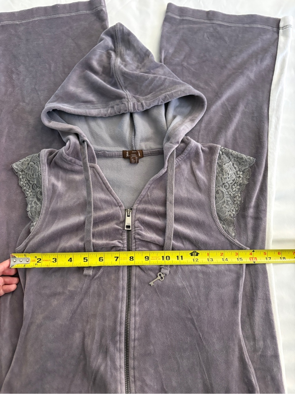 JLo Gray Velour Hooded Jumpsuit Y2K Lace Trim Zip Up Side Stripe Vintage 2000s - Picture 6 of 10